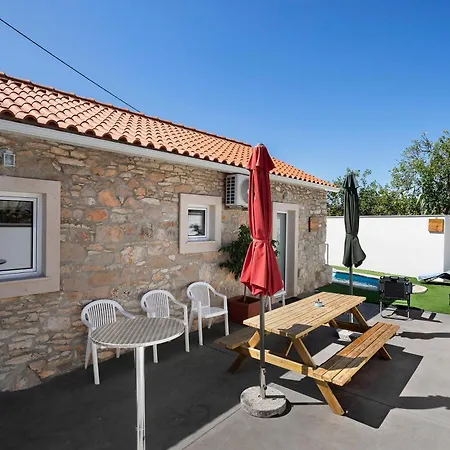 Holiday home Ninho Do Rei *